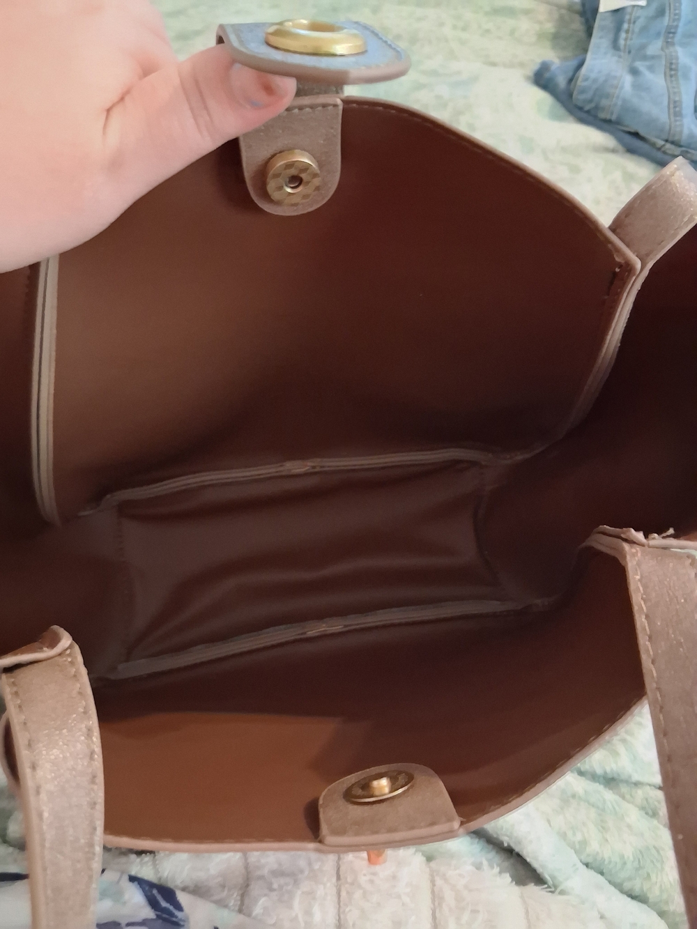 Authentic Leather Taupe Shoulder Tote with Turn-Lock Closure With Mini Bag And - Picture 8 of 8